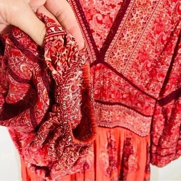 NEW Free People Luna Scarf Print Tunic in Red Bohemian Festival Floral Paisley - Picture 9 of 10